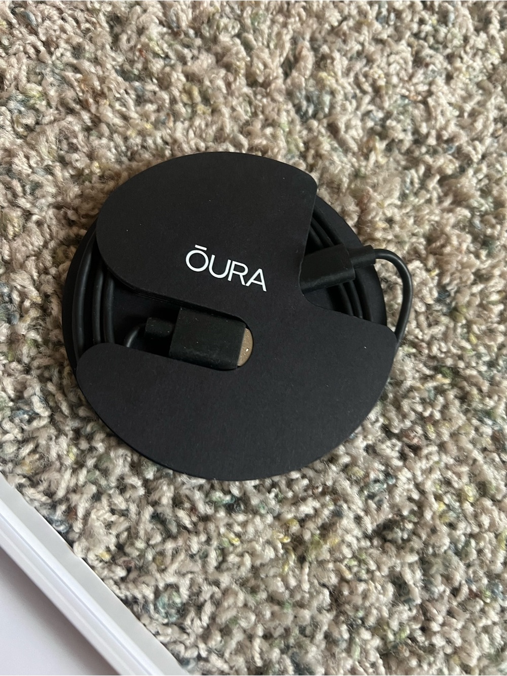 Oura Ring Sz 8 black gen 3 like new - Picture 7 of 9